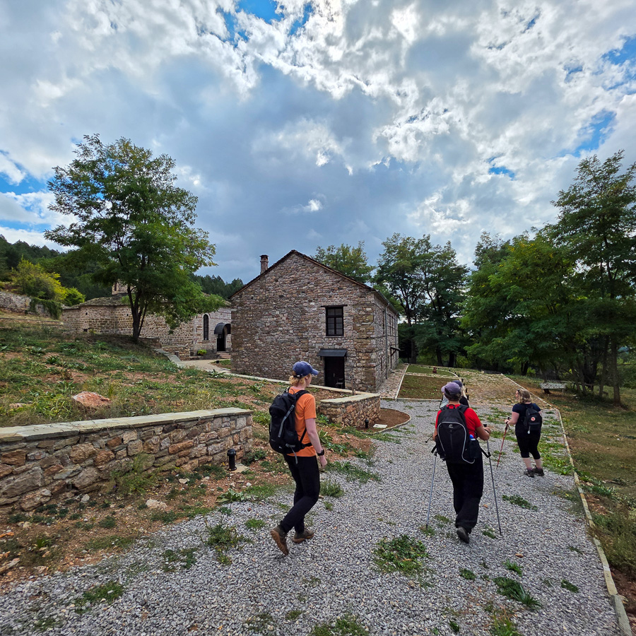Half-Day Self-Guided Hike in the surroundings of Voskopoja