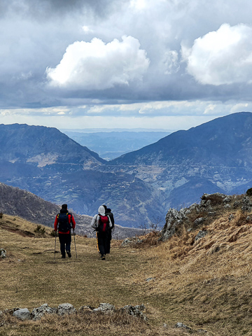 Full-Day Private Guided hike to “Mali me Gropa”